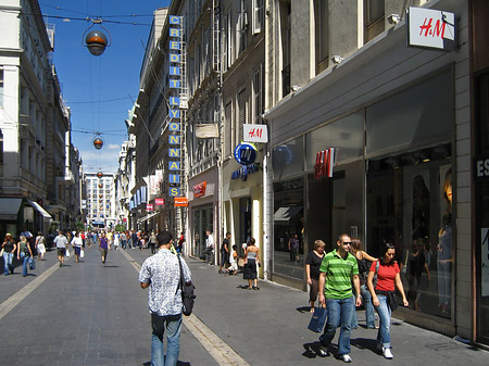 Foto Einkaufsstraße in Marseille - Marseille