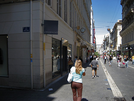 Einkaufsstraße in Marseille Fotos